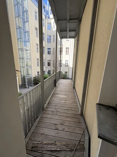 Möblierte 3 Zimmer Wohnung direkt am Kudamm! — photo 1